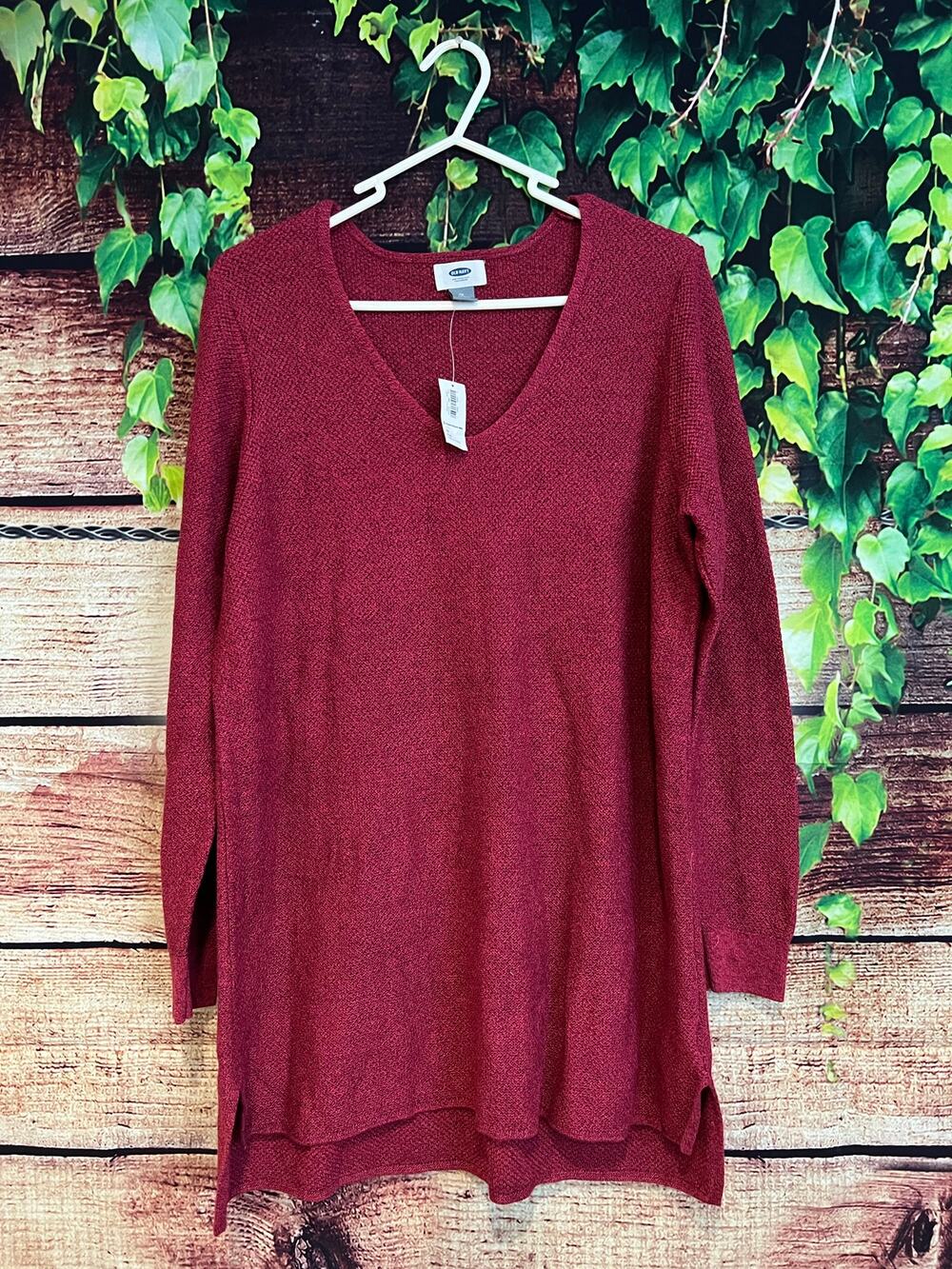 Old Navy Loose Fit V Neck Knit Sweater Long Sleeve Ruby Pink Red Tunic 1X NWT